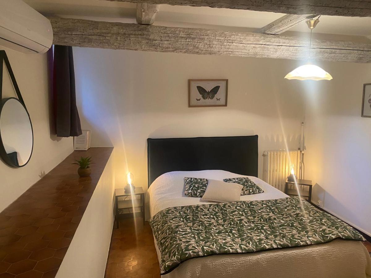 Domaine Du Mas Foucray Aparthotel Les Baux-de-Provence Eksteriør bilde