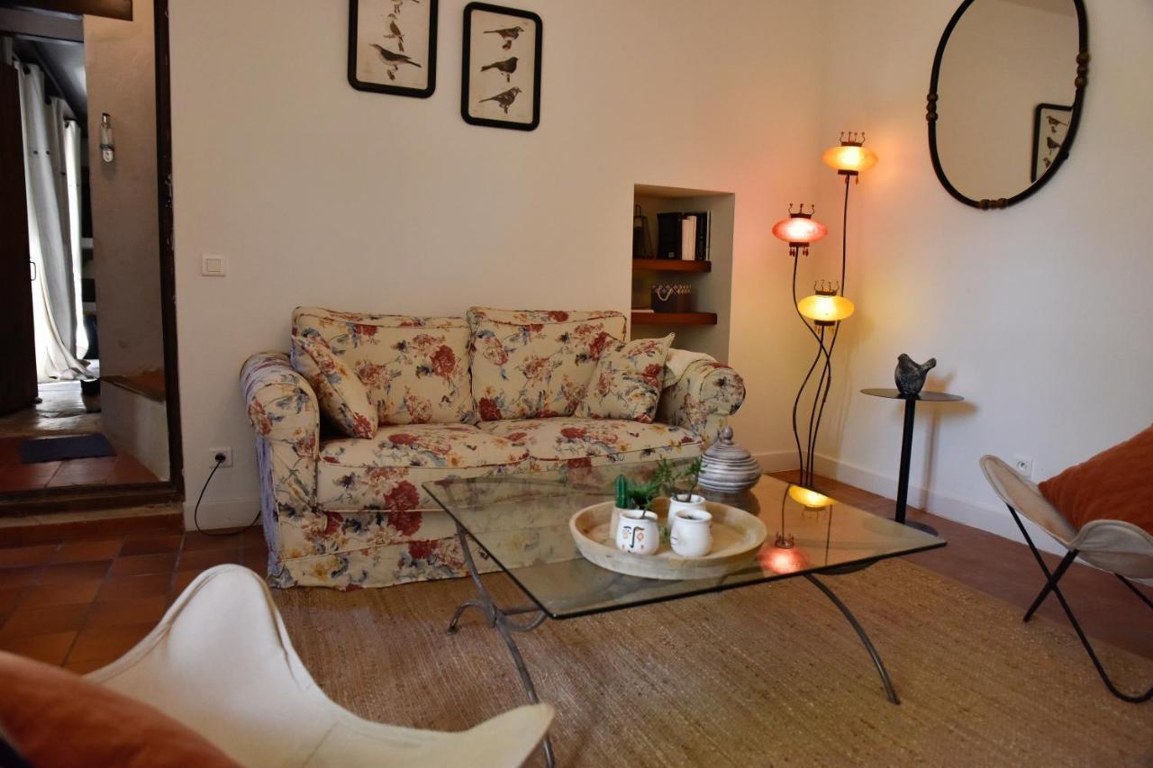 Domaine Du Mas Foucray Aparthotel Les Baux-de-Provence Eksteriør bilde