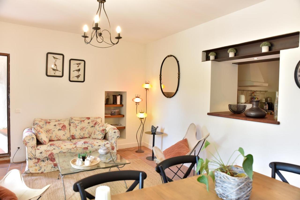 Domaine Du Mas Foucray Aparthotel Les Baux-de-Provence Eksteriør bilde